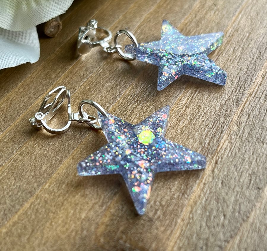 Resin clip on star earrings 