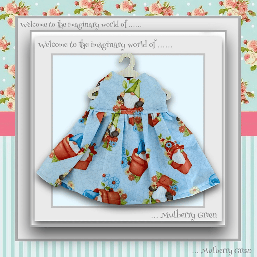 Gnomes in Flowerpots Dress to fit the Mulberry Green characters 