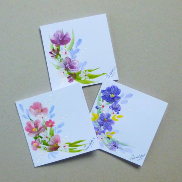set of three hand painted floral blank cards ( ref FA 360 J1 )