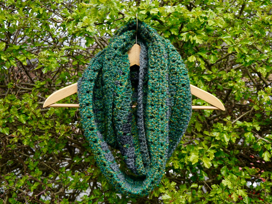 Green Scarf Crochet