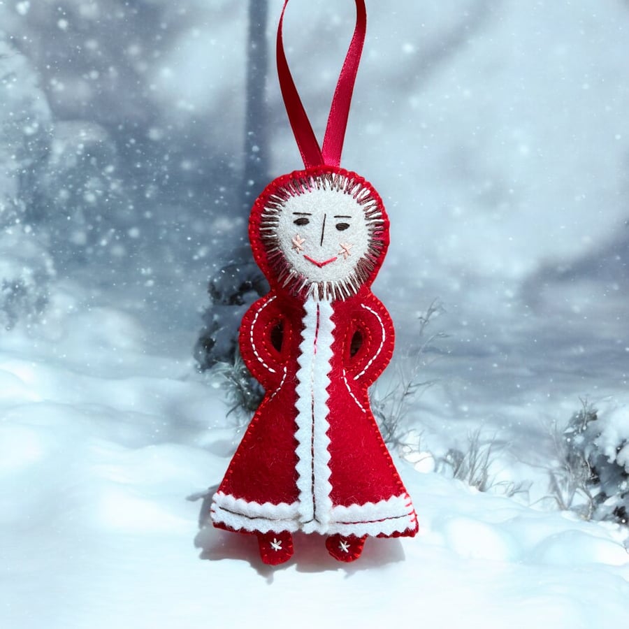 Felt Xmas Tree Decoration or Christmas Eve Box Filler Snow Girl