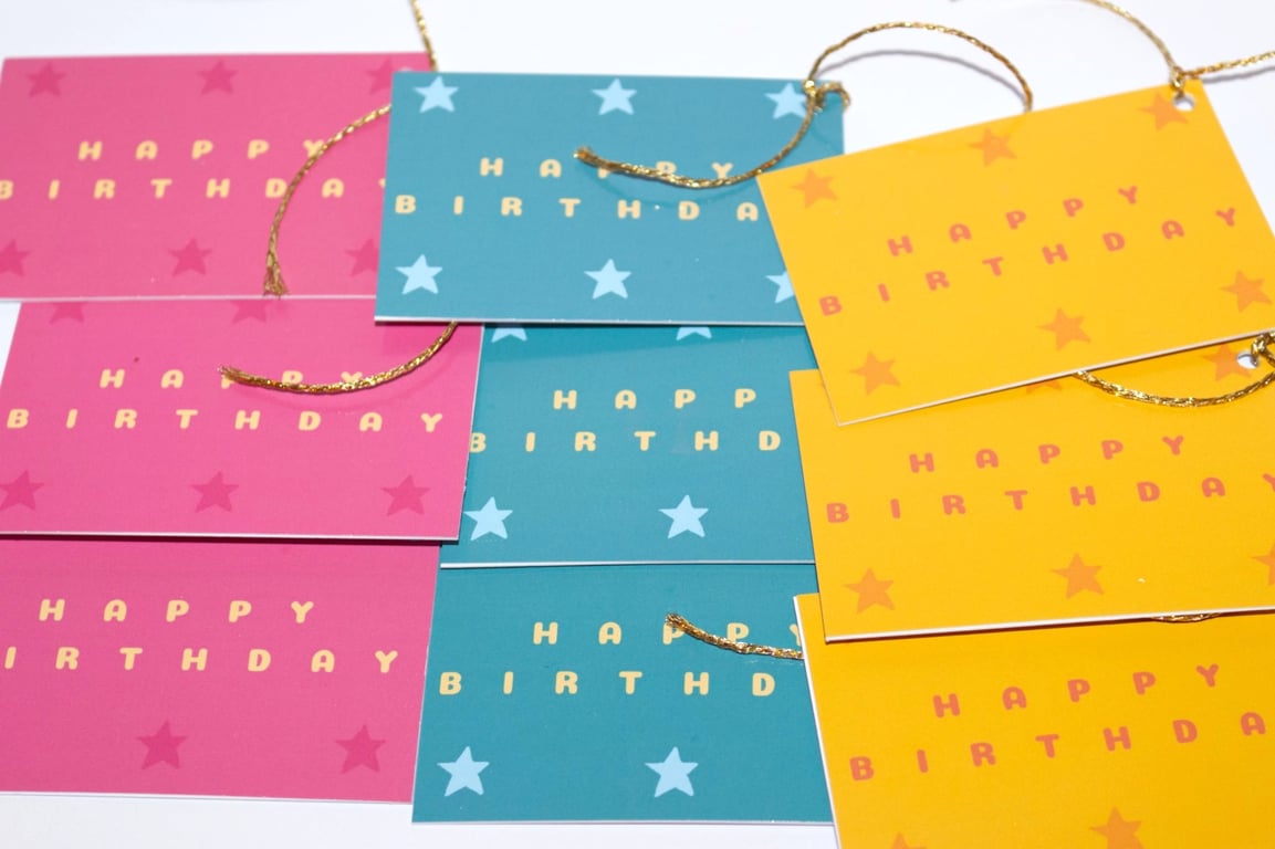 9 'Happy Birthday' Star gift tags