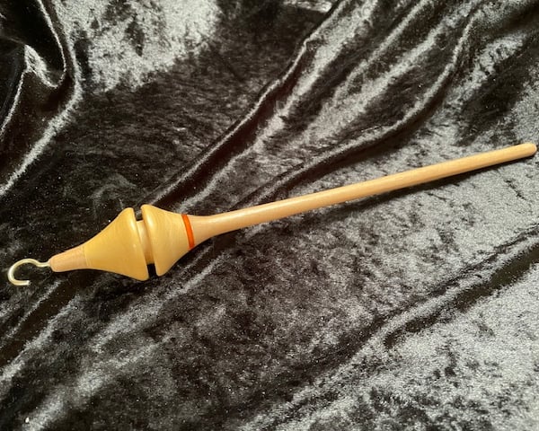 Drop spindle