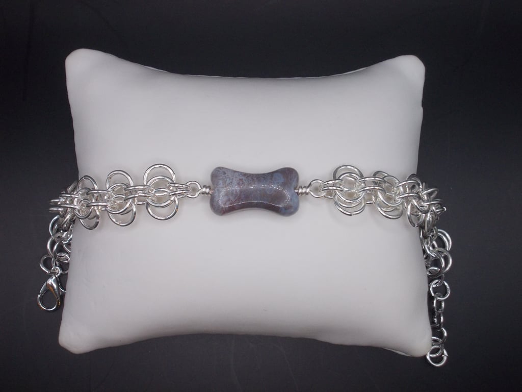 Agate bone chainmaille bracelet