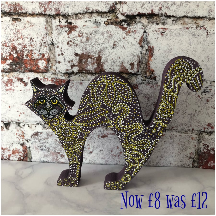 Wood cat Art Deco style purple 