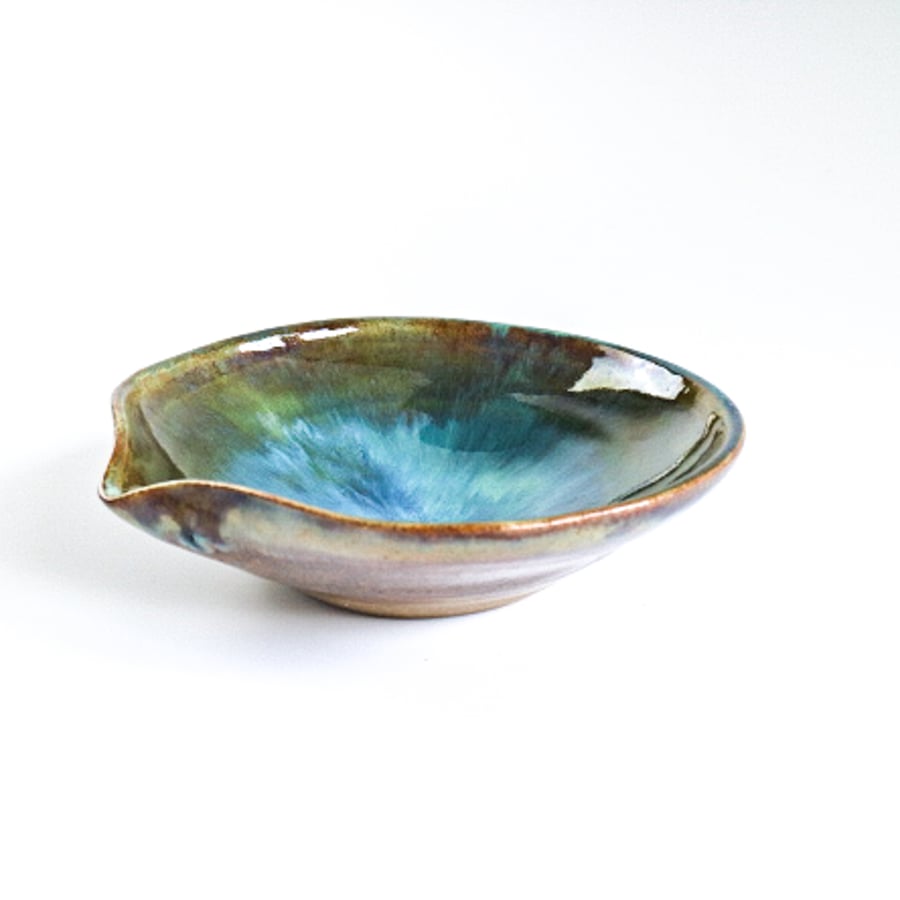 Stoneware Pouring Bowl