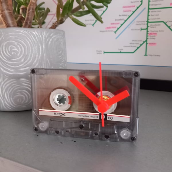Upcycled desk clock made from 80s cassette tape, Vintage geek chic room decor