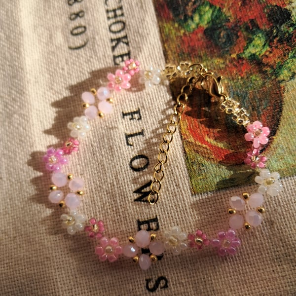 Pink Blossom Beaded Bracelet – Handmade Floral Glass Beads with Gold Finish