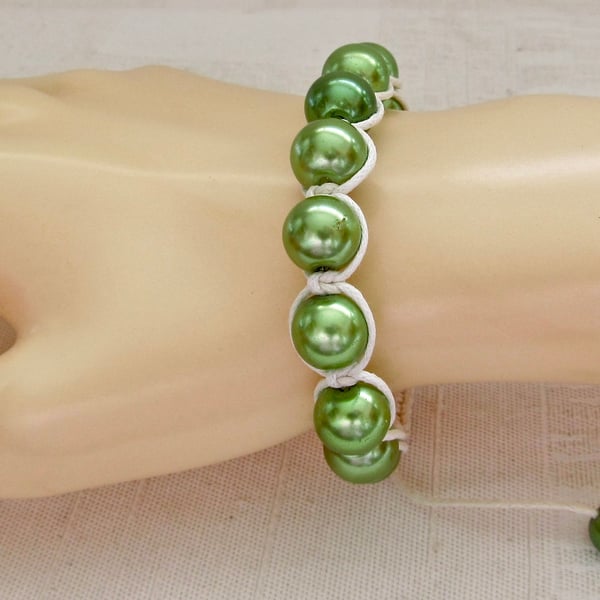 Shamballa Style, Macramé, Friendship Bracelet with Green Glass Pearls