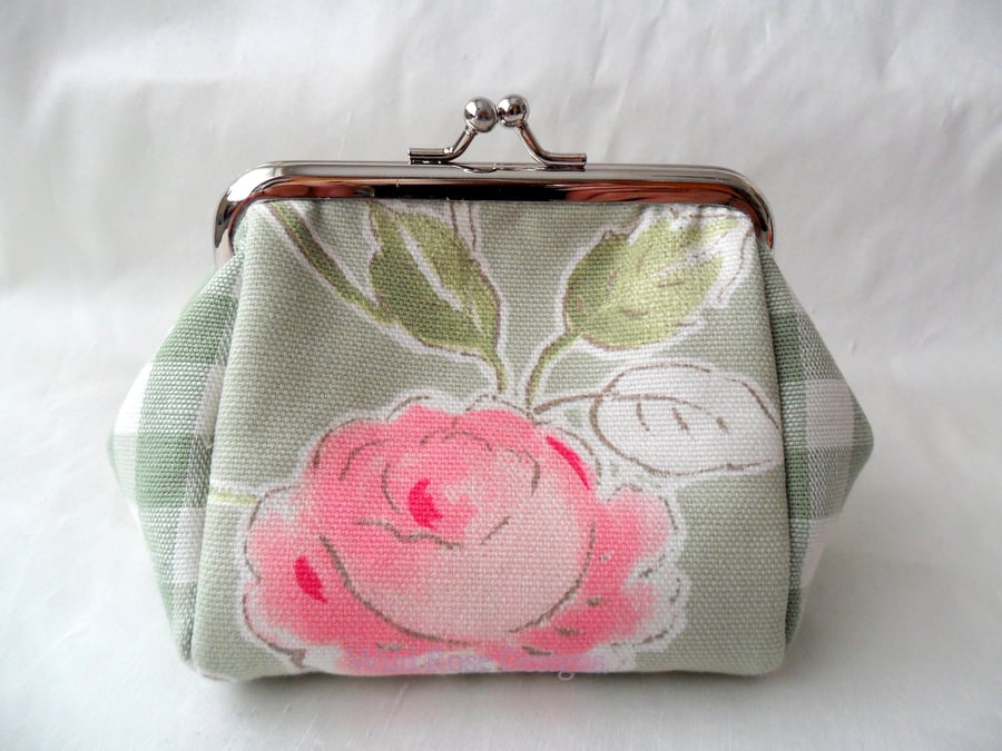 Green floral purse