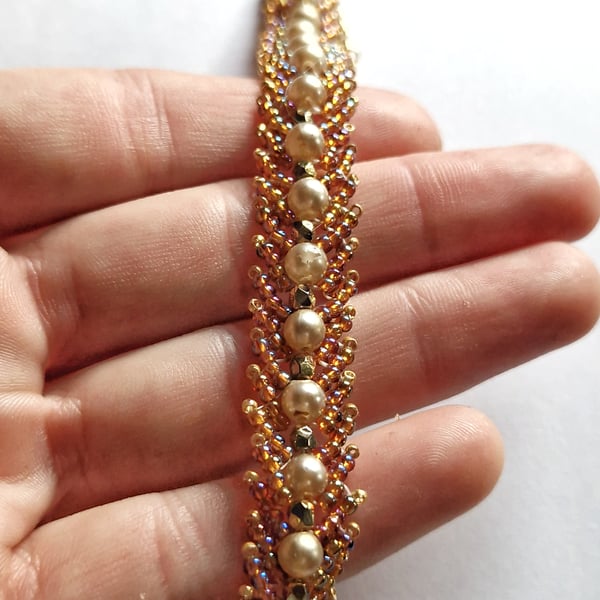 Gold peach and pearl St Petersburg weave beaded bracelet