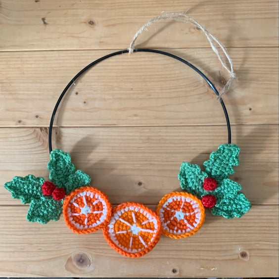 Crochet Christmas wreath, small orange and holly wreath