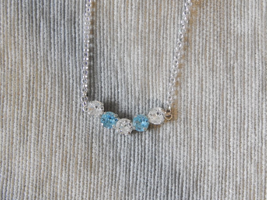 Adjustable Winter Themed Swarovski Chain Style Necklace