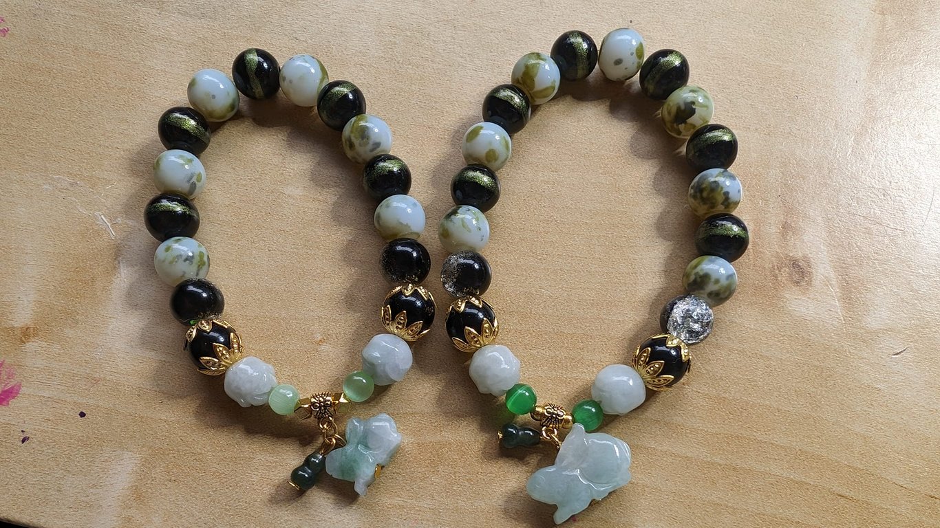 JL Crystals and Beads