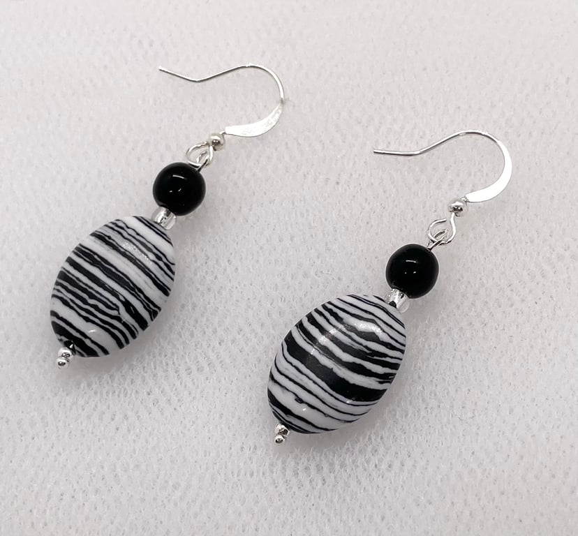Vivid Zebra Calsilica Oval Bead Earrings 