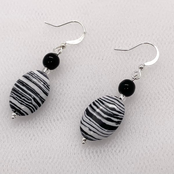 Vivid Zebra Calsilica Oval Bead Earrings 