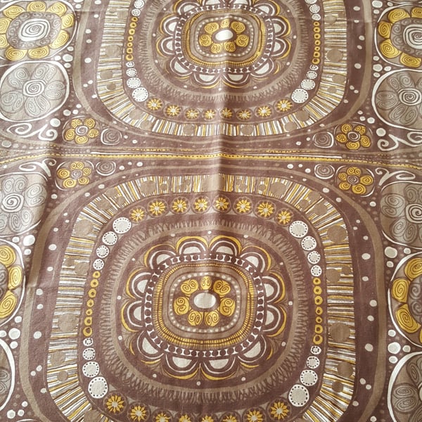 vintage 1970s brown cotton fabric, retro