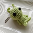 Alien crochet keyring