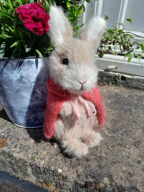 Flopsy Bunny, Dotpebblesknits Design