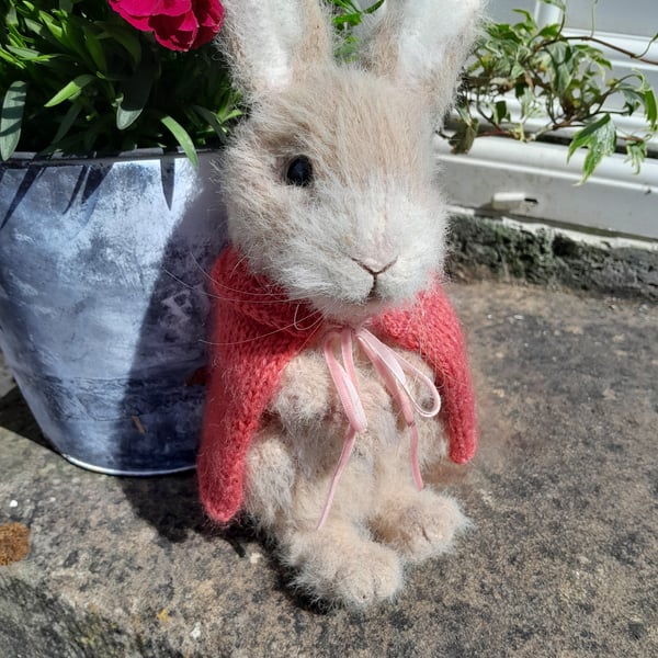 Flopsy Bunny, Dotpebblesknits Design
