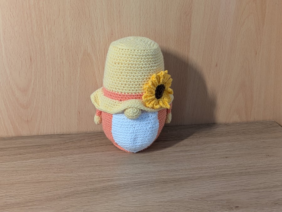 Crocheted Sunflower Gnome