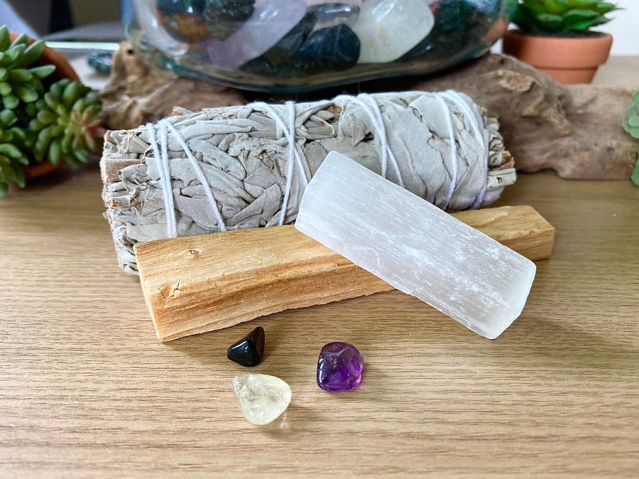 White Sage Cleansing Smudge Kit