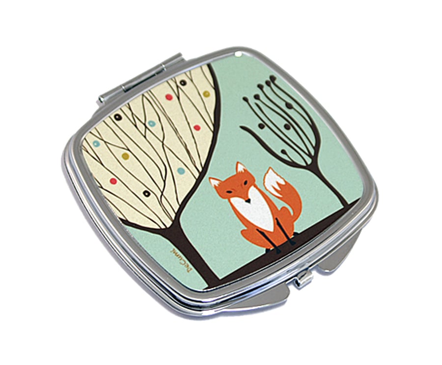 Compact Mirror for pocket or handbag, gift for fox and wildlife lovers. M13