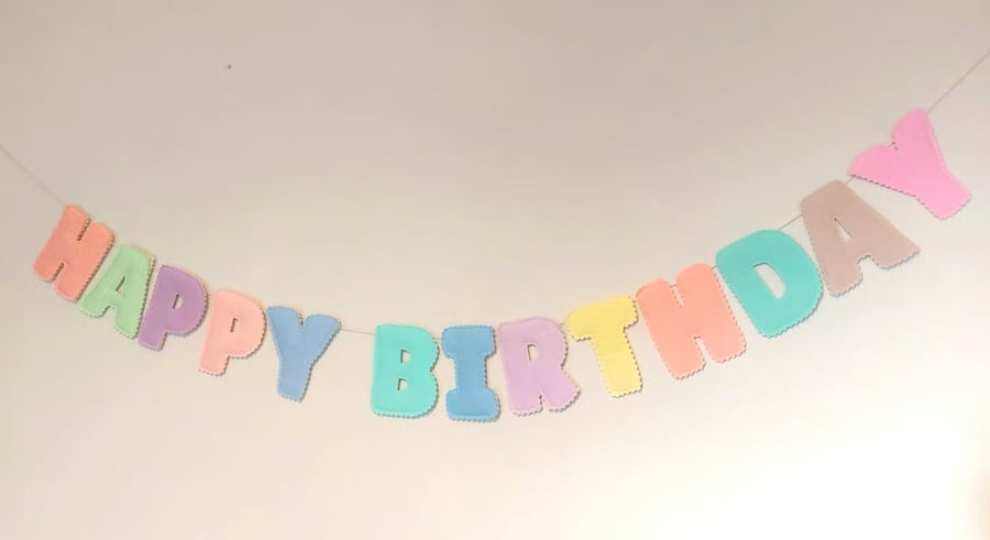 Happy Birthday Bunting (Pastel)