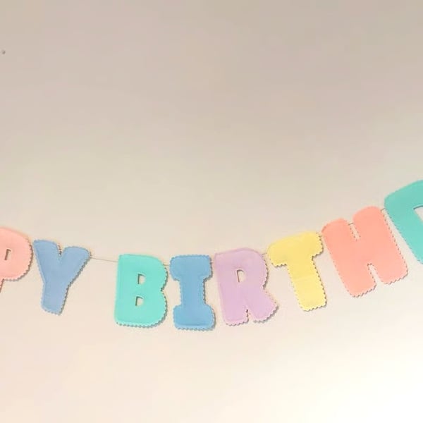 Happy Birthday Bunting (Pastel)