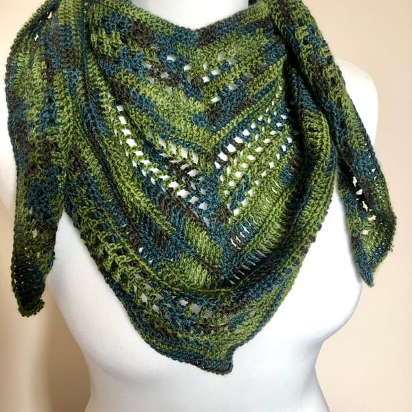 Green Crochet scarf 