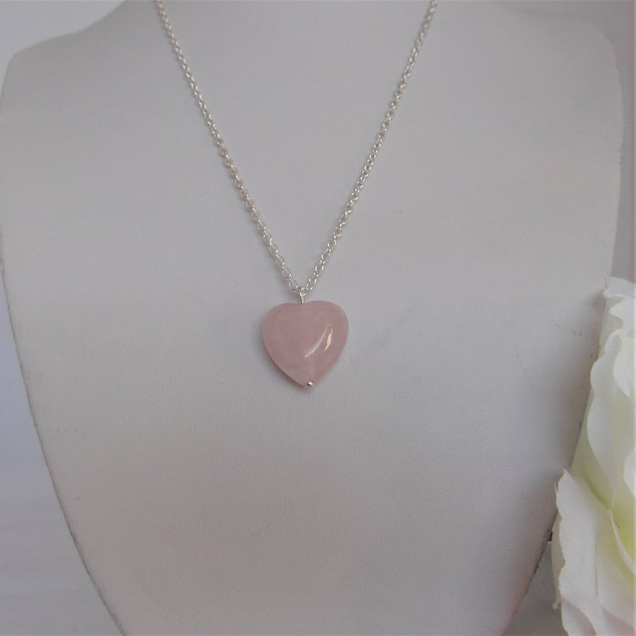 Rose quartz gemstone heart necklace nurturing h Folksy
