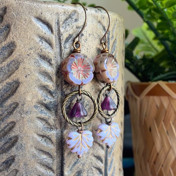 Nature Inspired Czech Glass Flower & Leaf Earrings. Lavender & Lilac Earrings 