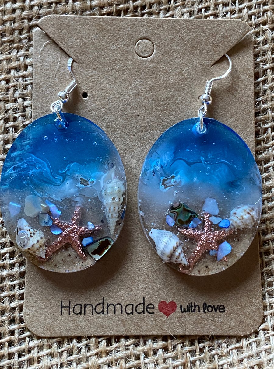 Handmade Oval Seaside Drop Earrings With Real Seashells and Metal Starfish