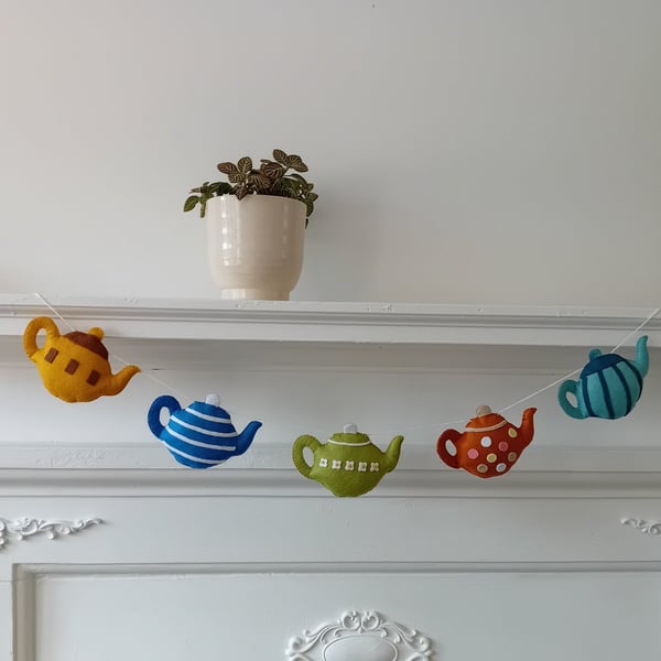Hand Sewn Bunting Garland of Teapots