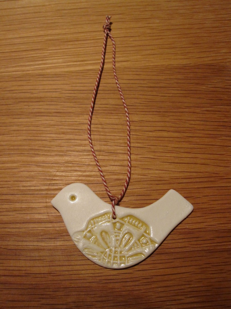 Hurdy Gurdy Birdy - hanging porcelain bird: cream