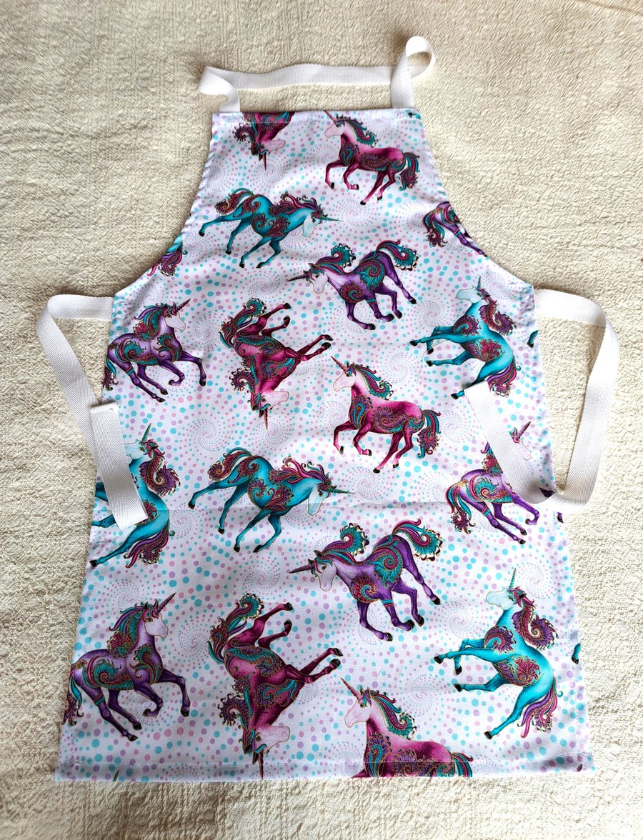 Unicorn, Apron. age 10-16 years. hand made