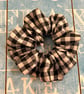Scrunchie Gingham black and white hair band