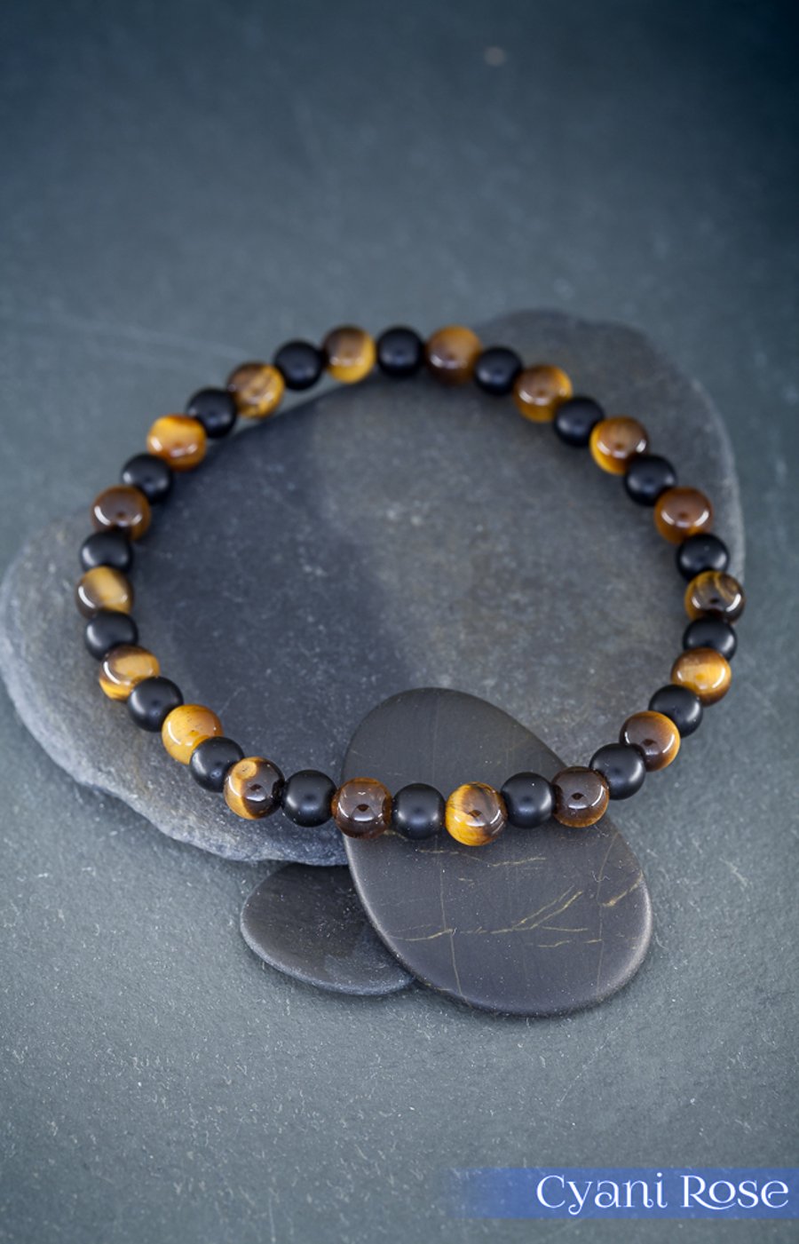 Bracelet Tigers Eye and Onyx gemstone stretch design 1 of 3