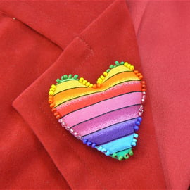  heart brooch (rainbow with seed beads)