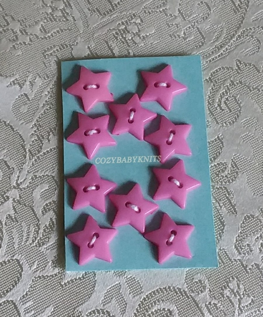 Pink star plastic buttons