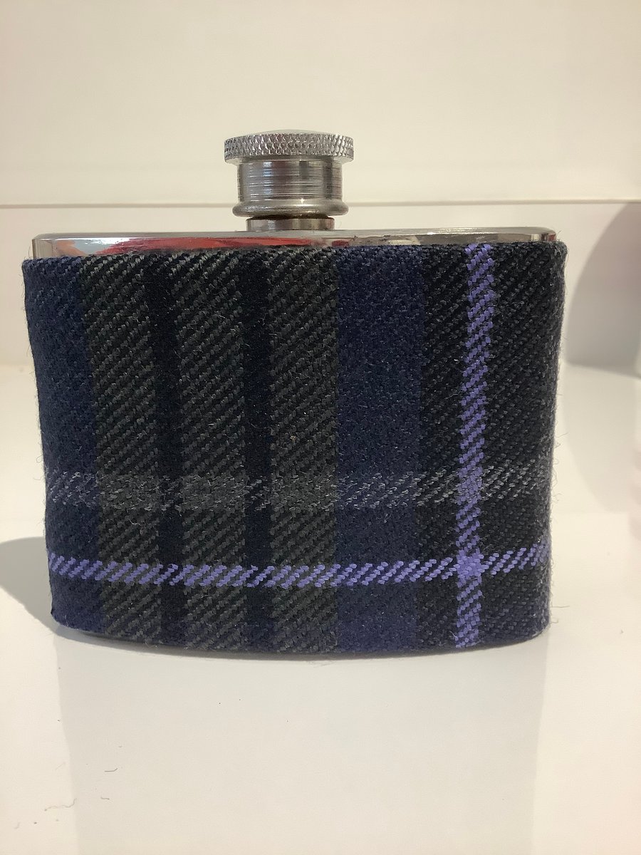 Grey and Lilac check Scottish wool Tartan with Whisky 4oz Hip flask ,