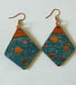 Geometric wood earrings - Image 6