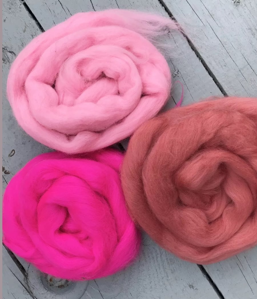 Pink felting wool, set of pink merino wools, needle felting supplies