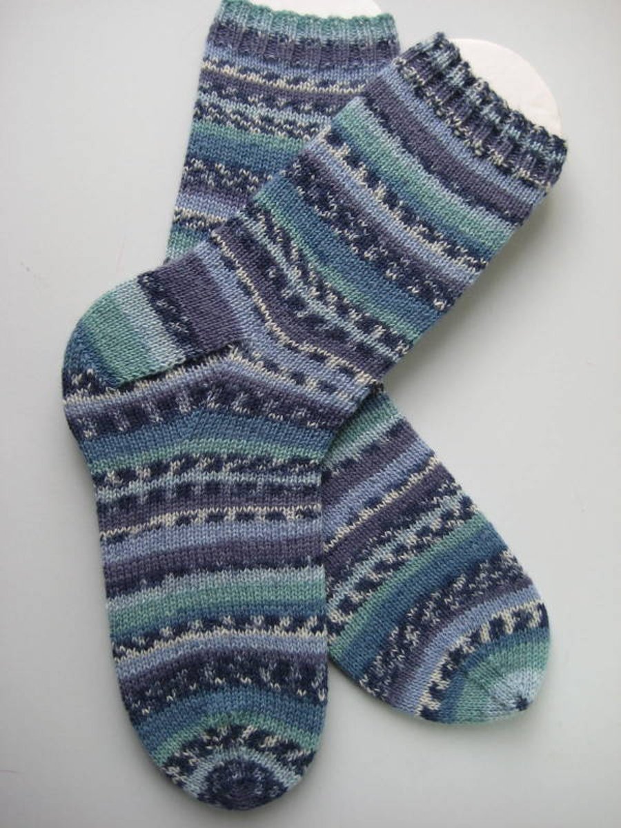 hand knit mens wool socks UK 9-11