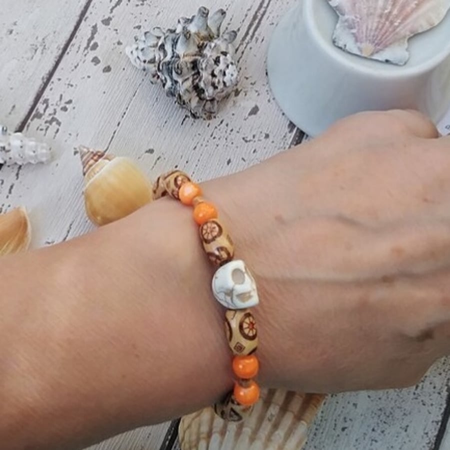 Skull Bracelet with shell and wood beads