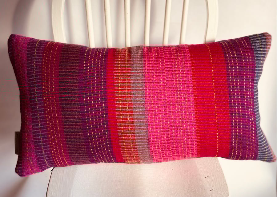 August  6 : Rectangle cushion