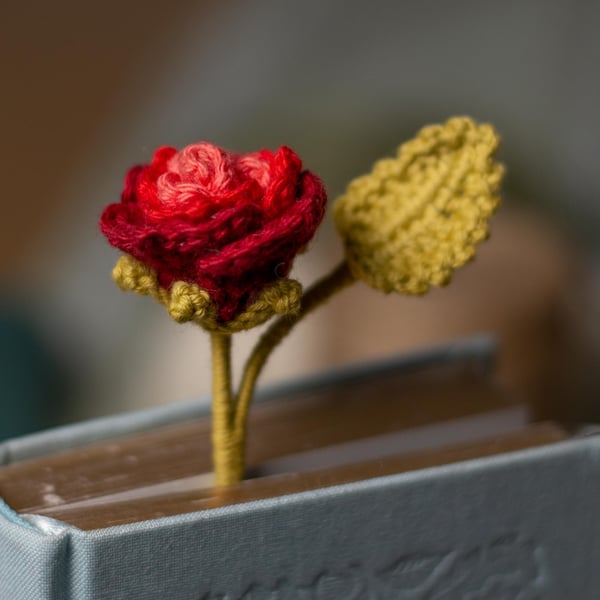 Red Rose Crochet Bookmark