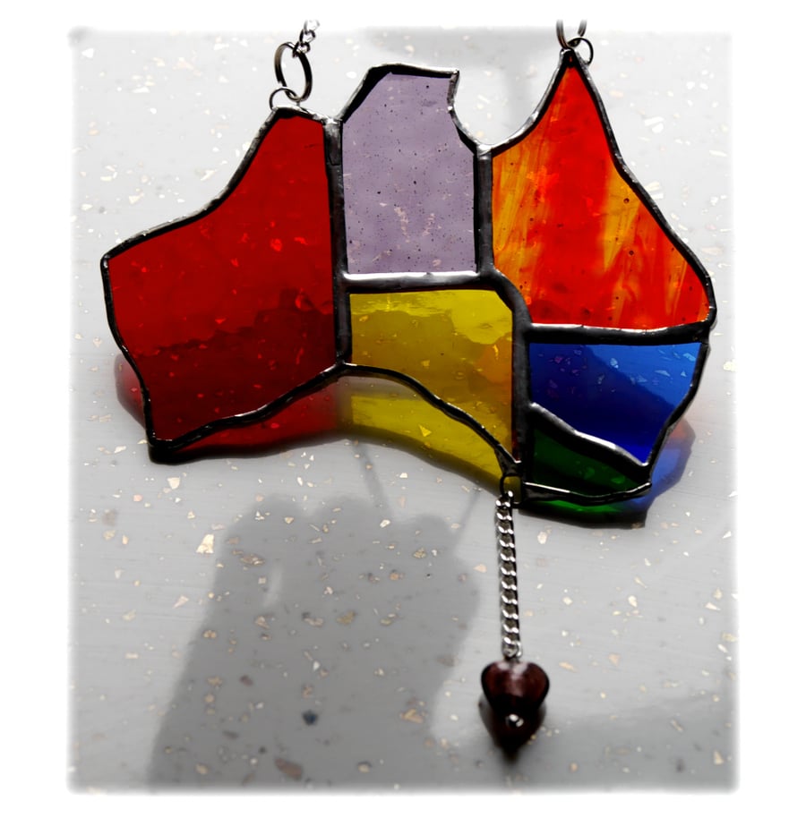  Australia Suncatcher Stained Glass Rainbow Map Oz 008