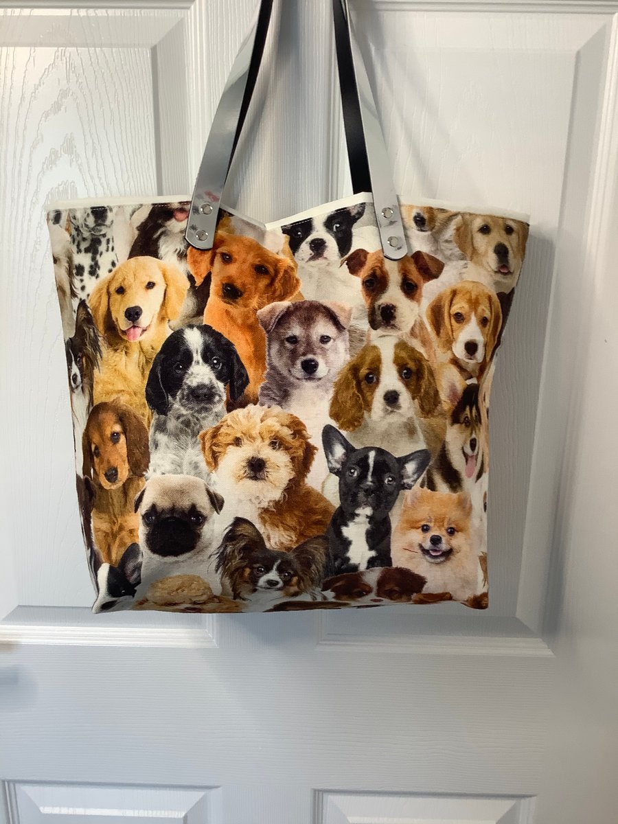 Attractive Dog design fully lined tote bag with Silver PU handles