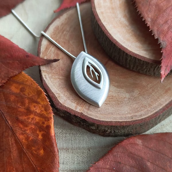 Sterling Silver Chunky ‘Falling Leaves’ Collection Pendant Necklace